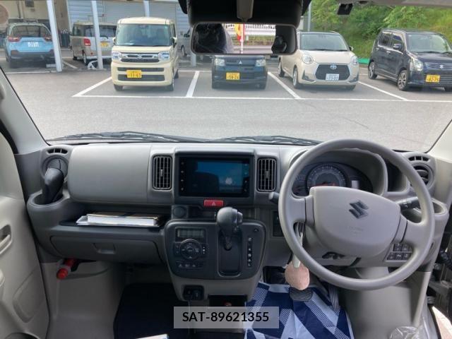 Suzuki EVERY 2025-03 8797639-12