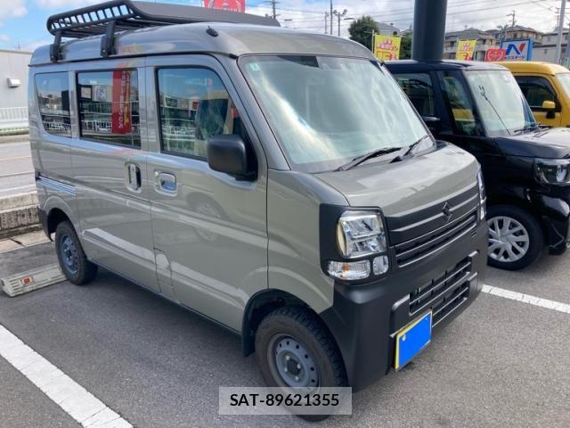 Suzuki EVERY 2025-03 8797639-1