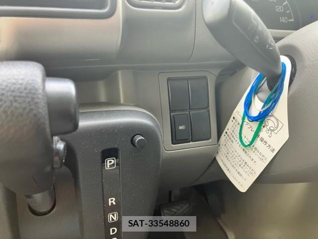 Suzuki EVERY 2021-07 8831877-16