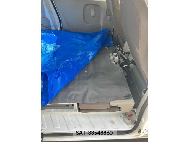 Suzuki EVERY 2021-07 8831877-18