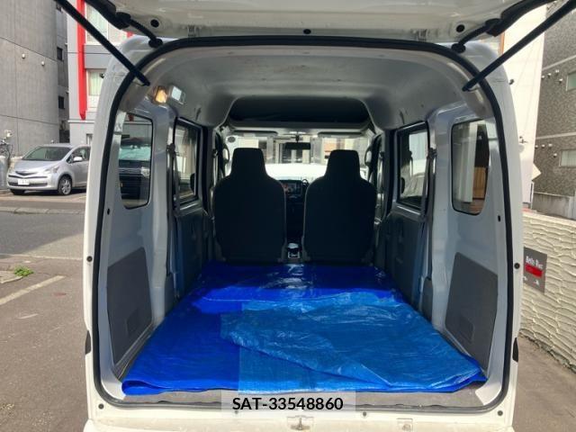 Suzuki EVERY 2021-07 8831877-19