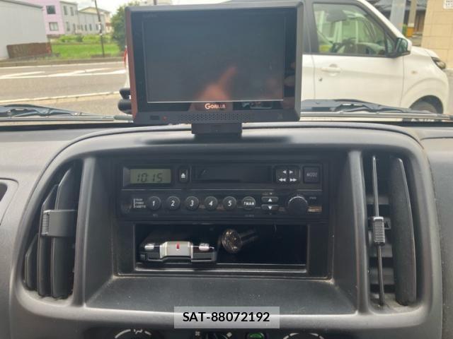 Suzuki EVERY 2004-04 8831879-13