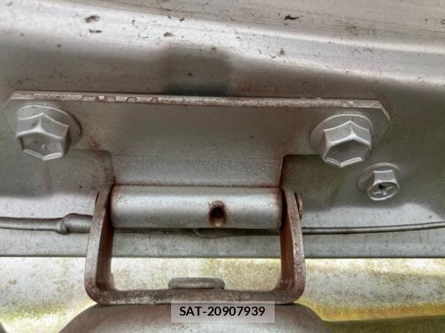 Suzuki EVERY 2012-12 8831880-11