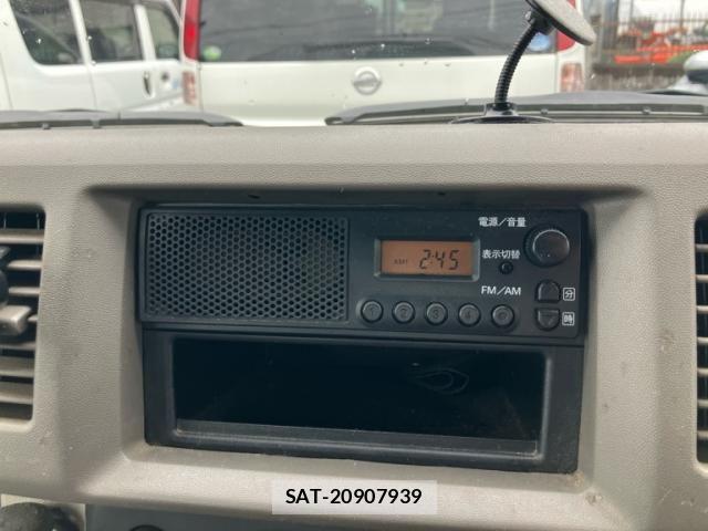 Suzuki EVERY 2012-12 8831880-23