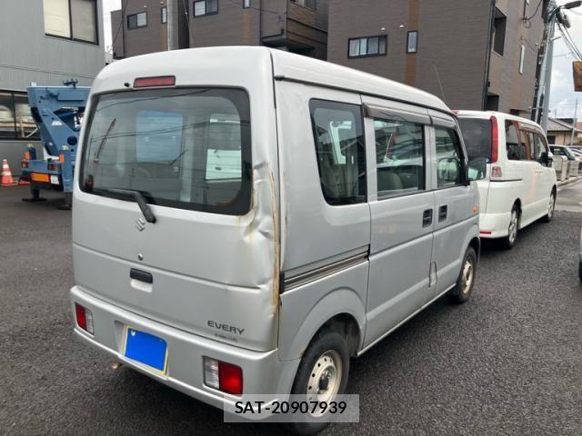 Suzuki EVERY 2012-12 8831880-6