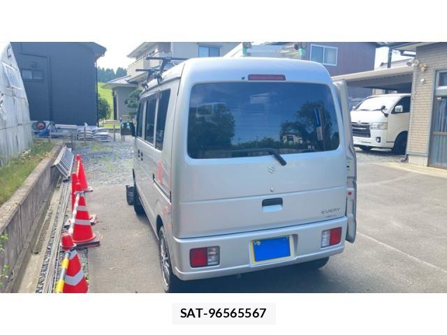 Suzuki EVERY 2013-09 8850784-10