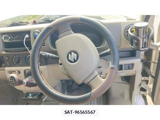 Suzuki EVERY 2013-09 8850784-15
