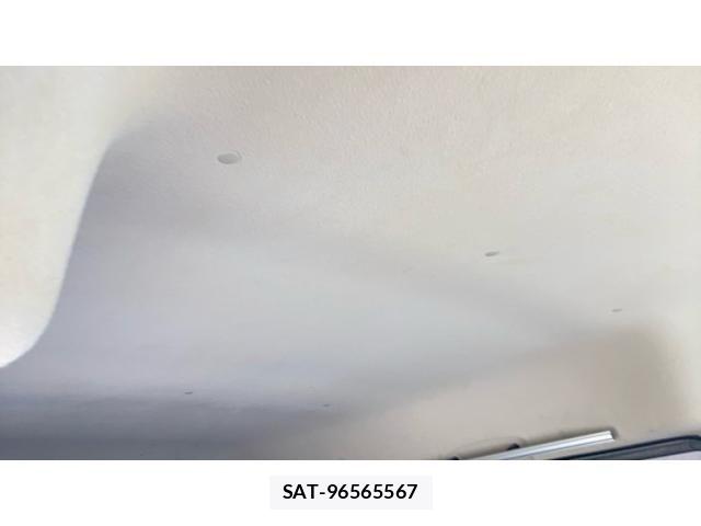 Suzuki EVERY 2013-09 8850784-19