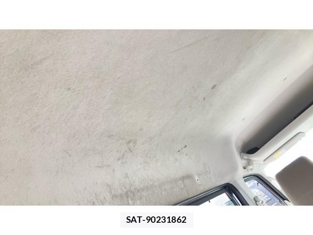 Suzuki EVERY 2017-06 8850777-17