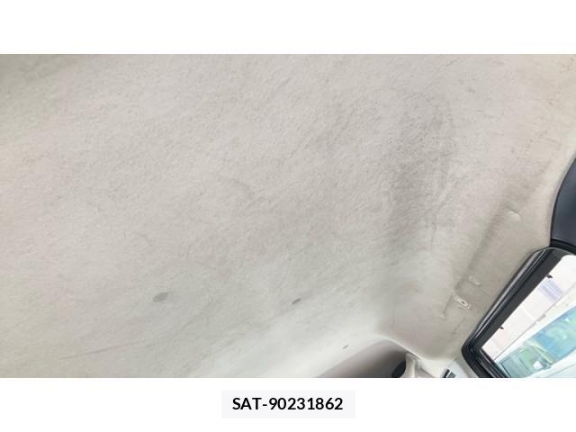 Suzuki EVERY 2017-06 8850777-18