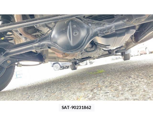 Suzuki EVERY 2017-06 8850777-19