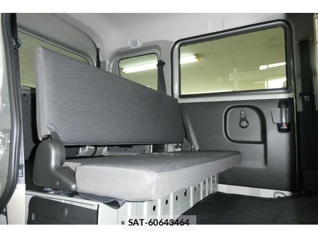 Suzuki EVERY 2026-09 8850776-10