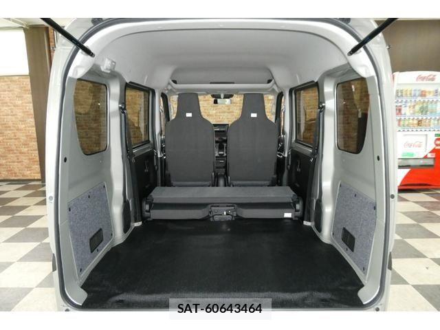 Suzuki EVERY 2026-09 8850776-13