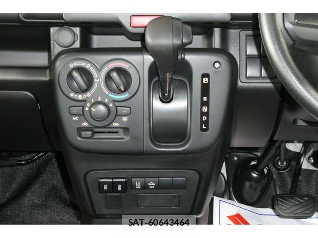Suzuki EVERY 2026-09 8850776-19