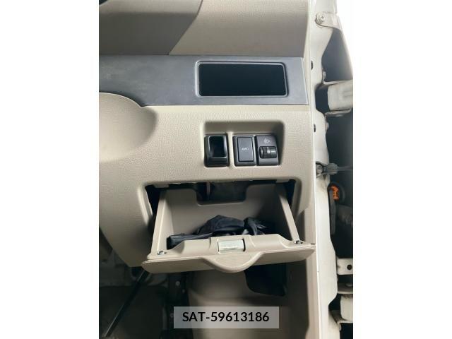 Suzuki EVERY 2013-09 8850783-14