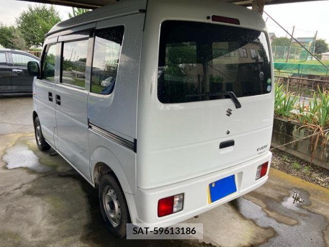 Suzuki EVERY 2013-09 8850783-3
