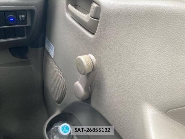 Suzuki EVERY 2019-06 8882442-16