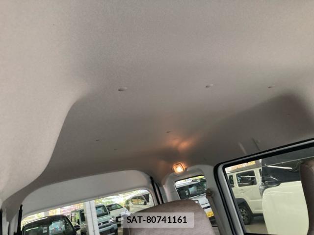 Suzuki EVERY 2016-09 8882443-10