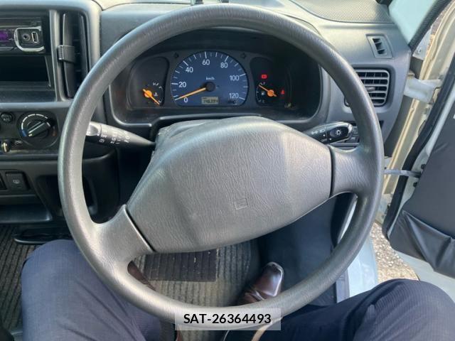Suzuki EVERY 2004-06 8884424-22