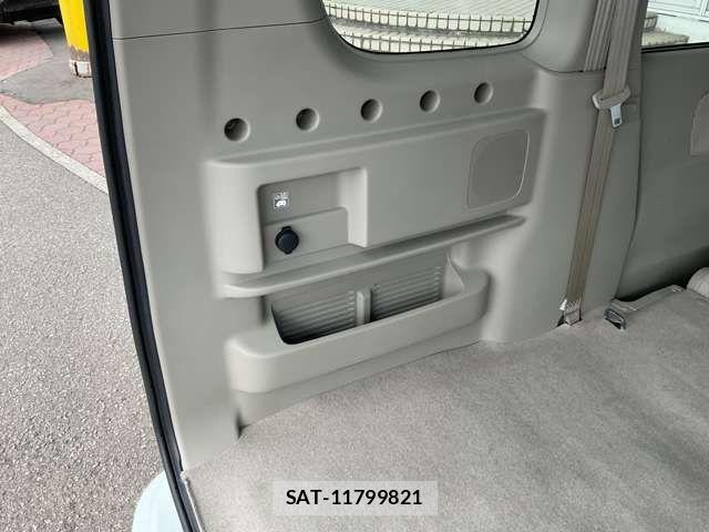 Suzuki EVERY WAGON 2023-03 4988598-18