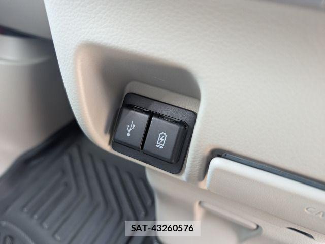 Suzuki EVERY WAGON 2025-08 6678321-10
