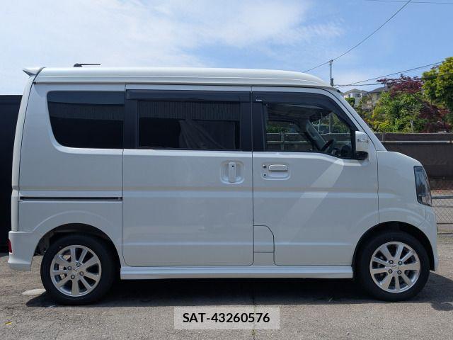 Suzuki EVERY WAGON 2025-08 6678321-19