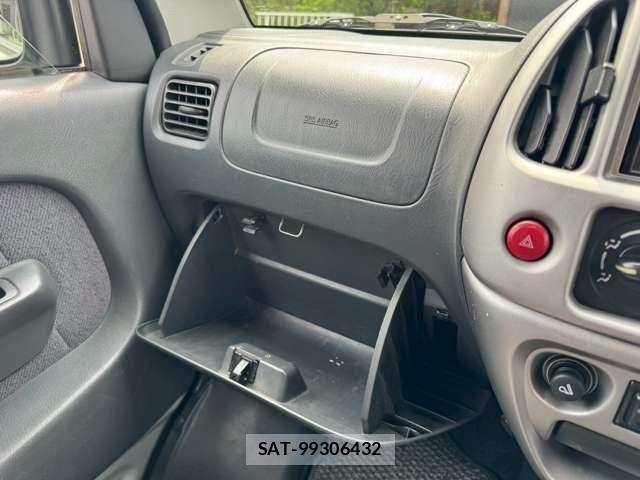 Suzuki EVERY WAGON 2004-10 6998572-28