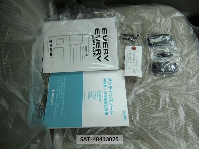 Suzuki EVERY WAGON 2026-04 6998560-17