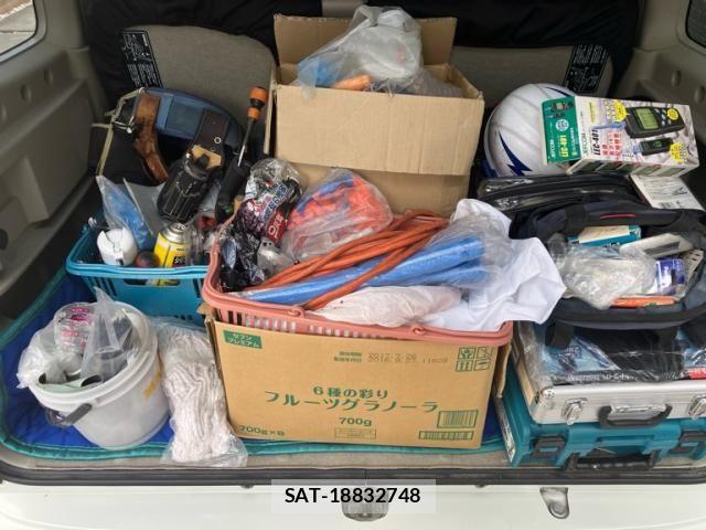 Suzuki EVERY WAGON 2015-11 7021701-15