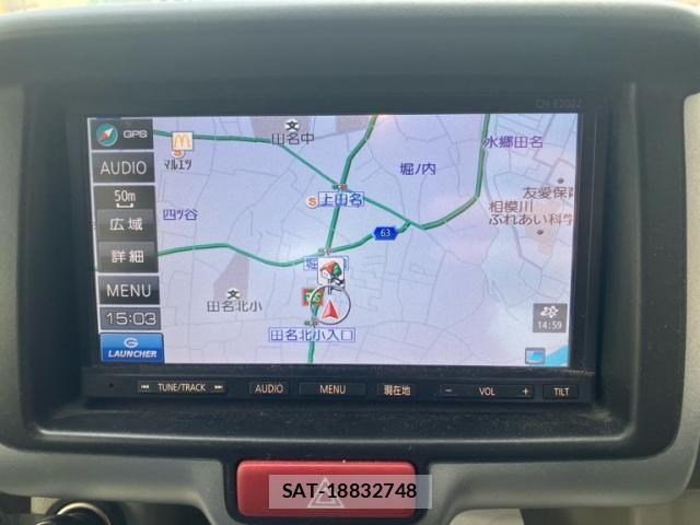 Suzuki EVERY WAGON 2015-11 7021701-23