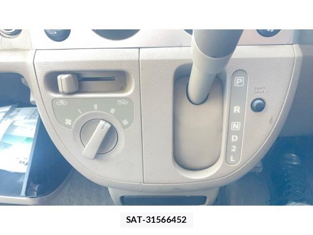 Suzuki EVERY WAGON 2012-01 7225703-17
