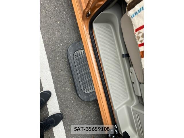 Suzuki EVERY WAGON 2025-10 7225712-21