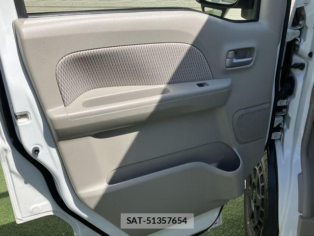 Suzuki EVERY WAGON 2016-08 7273055-23