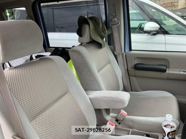 Suzuki EVERY WAGON 2010-07 7458200-18