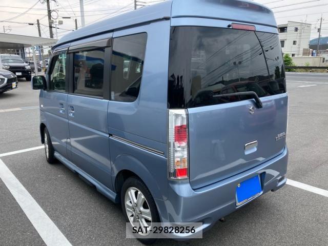 Suzuki EVERY WAGON 2010-07 7458200-3