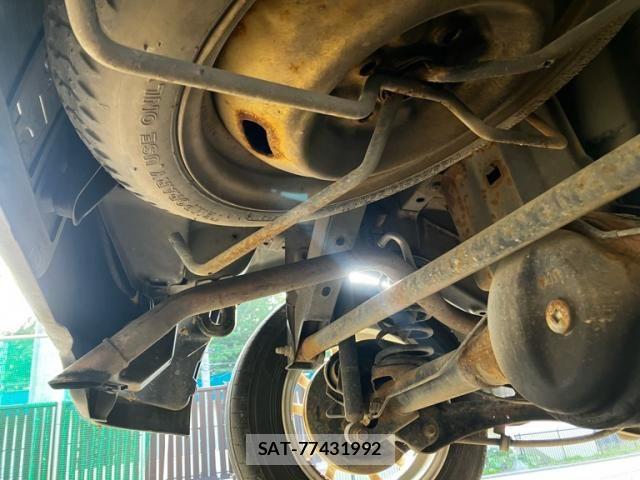 Suzuki EVERY WAGON 2011-11 7620524-13