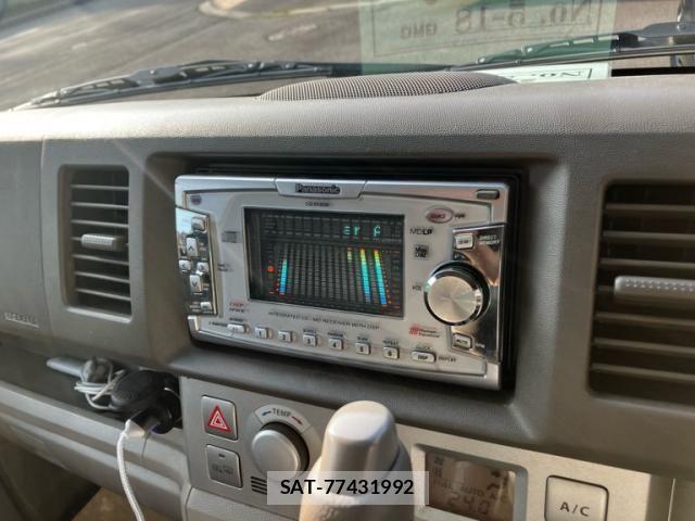 Suzuki EVERY WAGON 2011-11 7620524-19