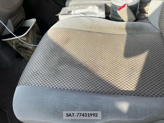 Suzuki EVERY WAGON 2011-11 7620524-25