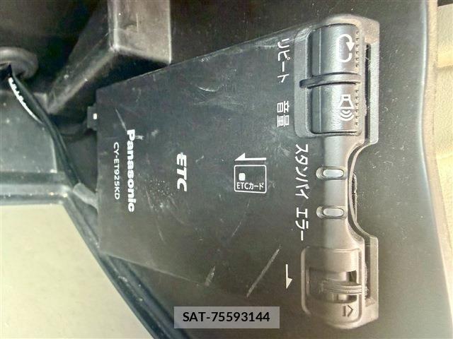 Suzuki EVERY WAGON 2016-08 7620521-10