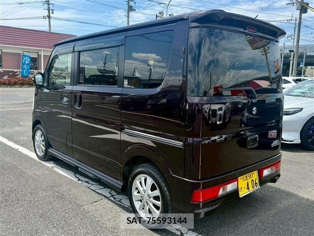 Suzuki EVERY WAGON 2016-08 7620521-28