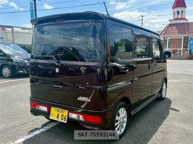 Suzuki EVERY WAGON 2016-08 7620521-2