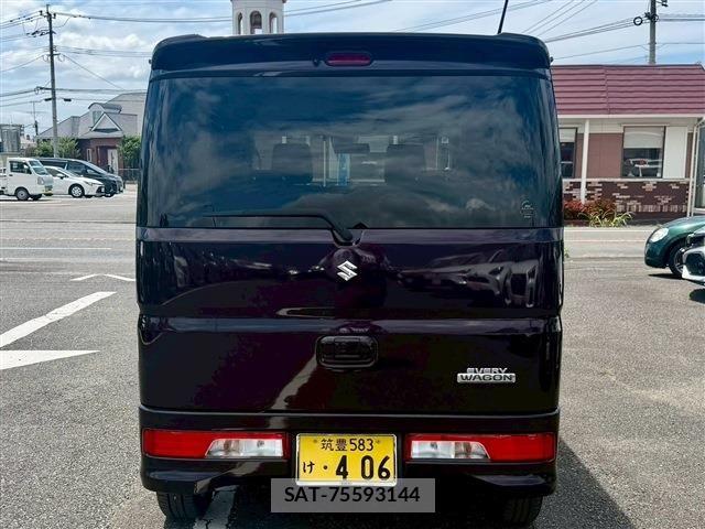 Suzuki EVERY WAGON 2016-08 7620521-29