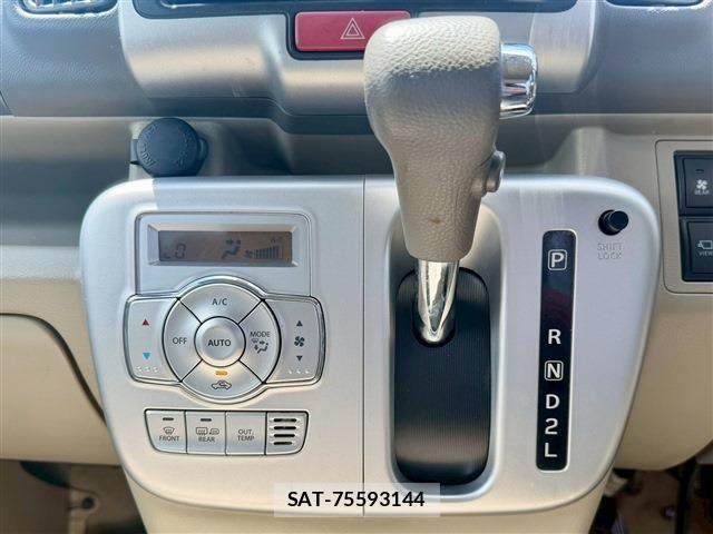 Suzuki EVERY WAGON 2016-08 7620521-7