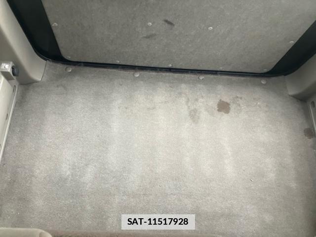 Suzuki EVERY WAGON 2008-11 7729431-12