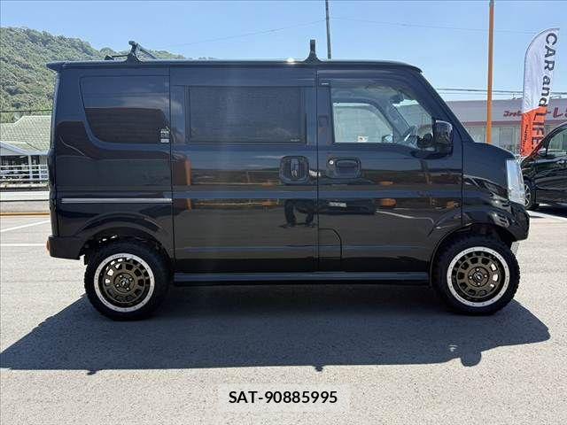 Suzuki EVERY WAGON 2016-10 7789597-11