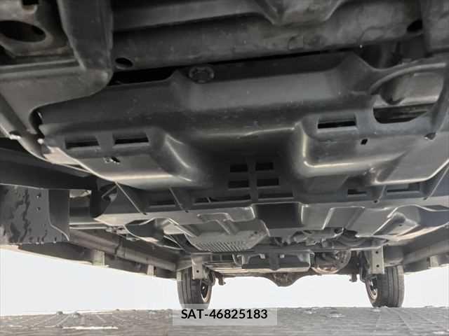 Suzuki EVERY WAGON 2013-09 7879784-24