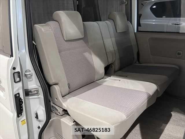 Suzuki EVERY WAGON 2013-09 7879784-7