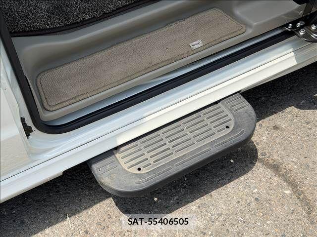 Suzuki EVERY WAGON 2022-08 7981196-14