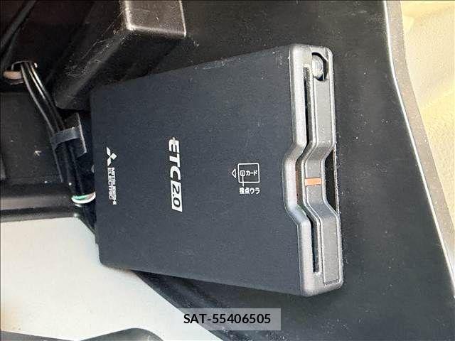 Suzuki EVERY WAGON 2022-08 7981196-15
