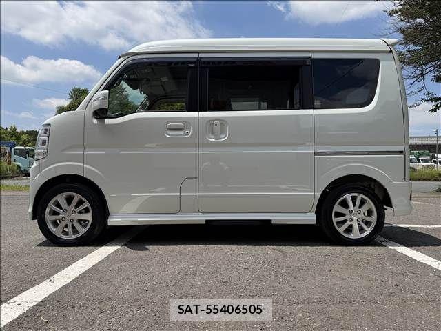 Suzuki EVERY WAGON 2022-08 7981196-5